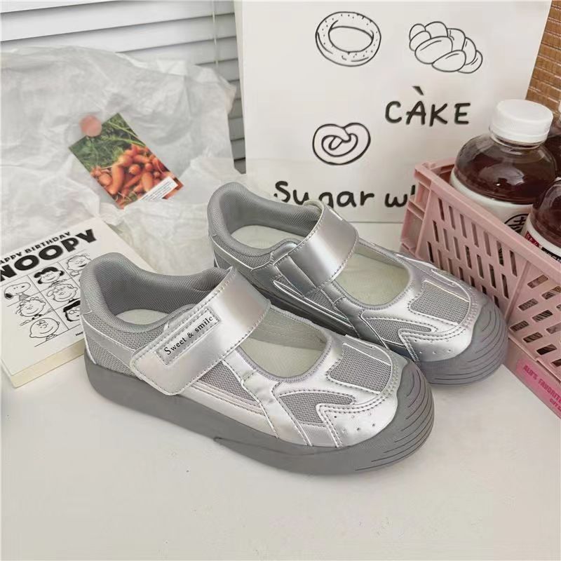 Damen Komfortable Sneakers mit praktischem Klettverschluss und atmungsaktiver Mesh-Oberfläche EB