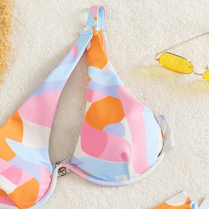 Damen Bikini mit asymmetrischem Design und modischem Farbspiel EB