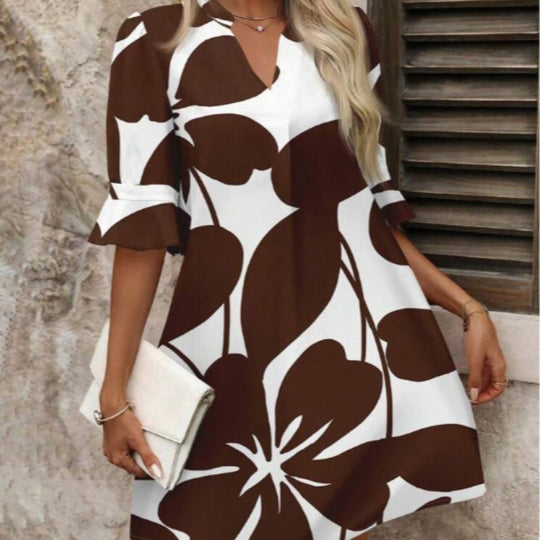 Damen Sommerkleid mit modischem Floral-Design EB