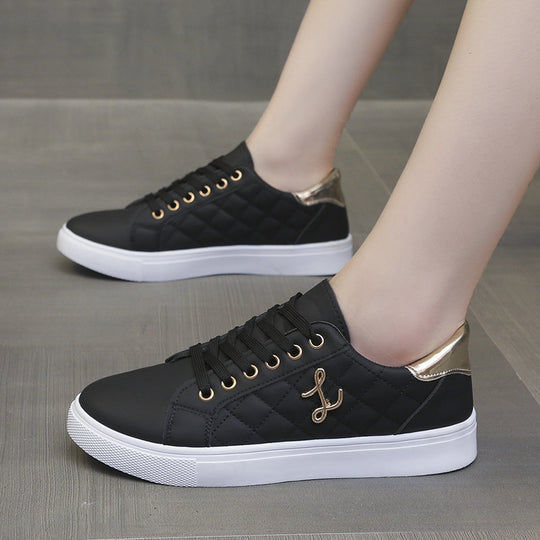 Damen Modische Sneakers mit gestepptem Obermaterial und goldenen Akzenten EB