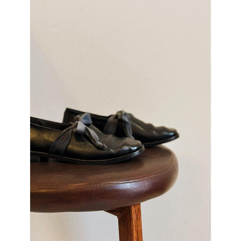 Damen elegante Mokassins mit dekorativem Knoten aus weichem Leder EB