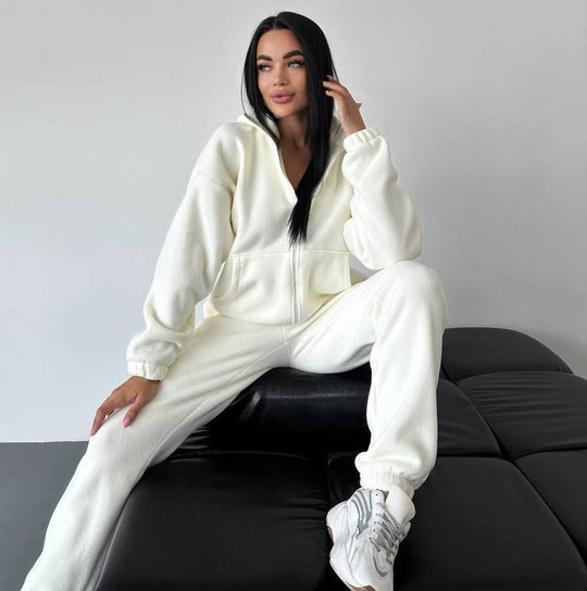 Damen sportliches Fleece-Set mit hohem Kragen und seitlichen Taschen EB