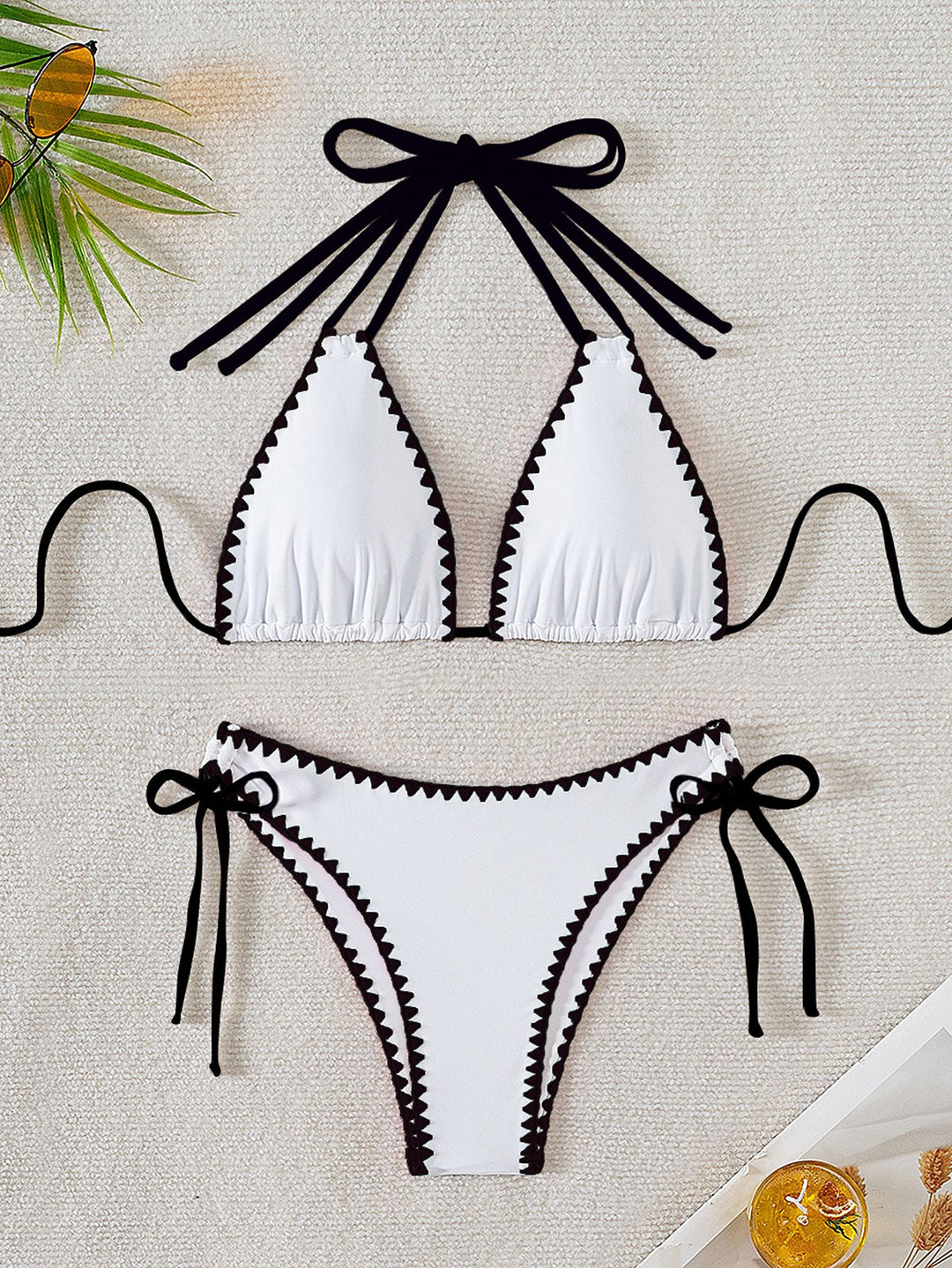 Damen Triangel-Bikini mit verspielten Kontrastnähten EB