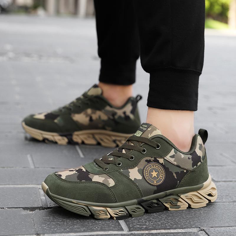 Damen Sportliche Sneaker im Camouflage-Design mit dämpfenden Sohlen EB