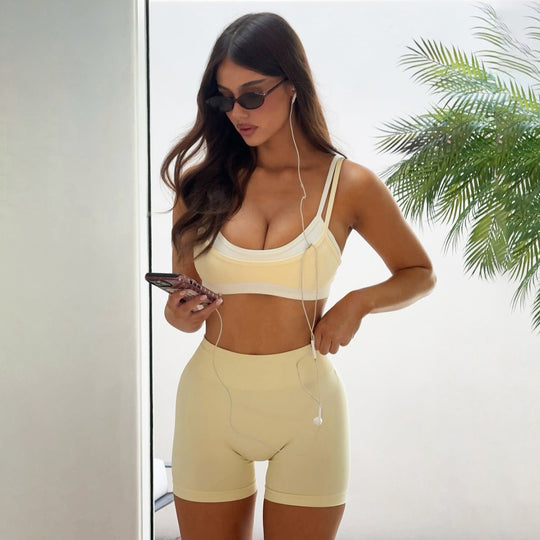 Damen Sportliches Zweiteiliges Set aus bequemem Material mit verstellbaren Trägern EB