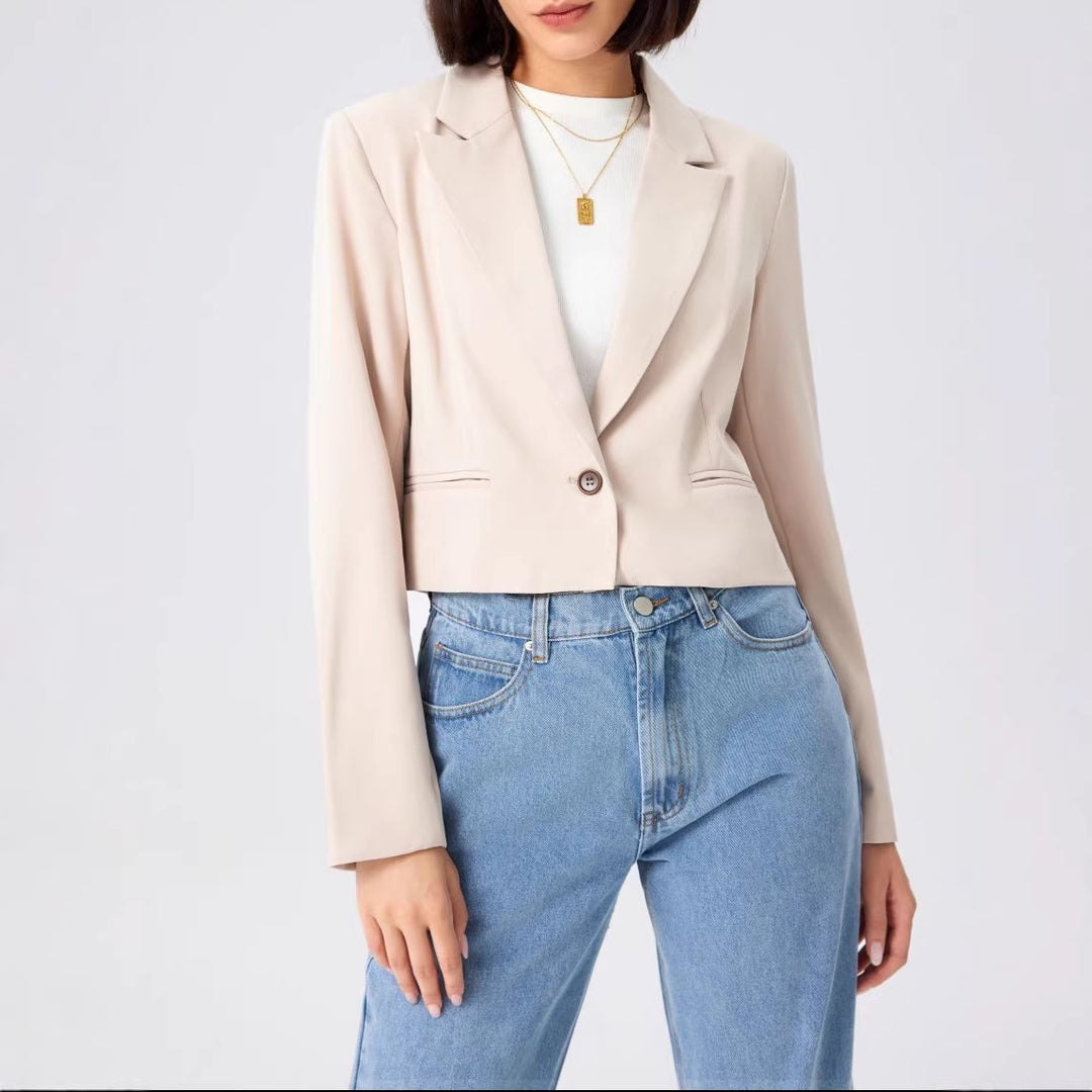 Damen Kurzblazer im Cropped‑Schnitt mit Reverskragen und ein‑Knopf‑Verschluss EB