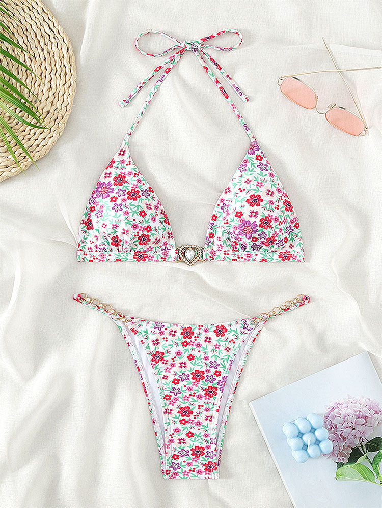 Damen Triangel-Bikini mit dekorativen Kettendetails und floralen Akzenten EB