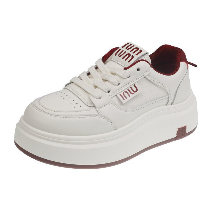 Damen Plattform Sneakers mit modischer Silhouette und rutschfester Außensohle EB