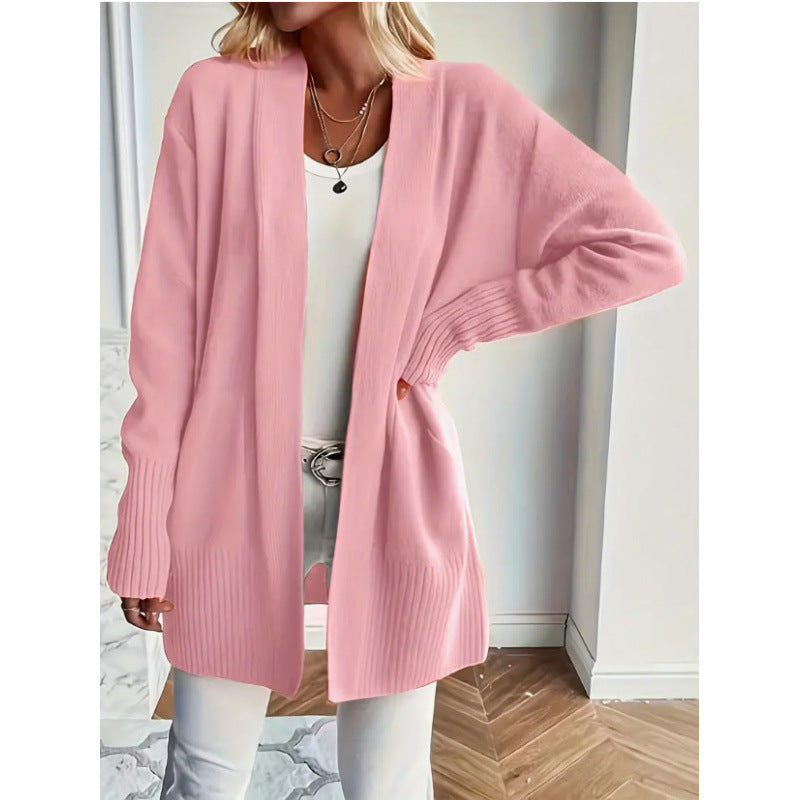 Damen Langstrickjacke mit praktischen Taschen und elegantem V-Ausschnitt EB