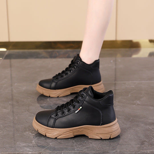 Damen High-Top Sneakers mit robustem Profil und optimaler Dämpfung EB