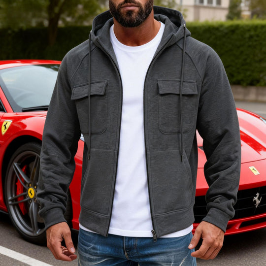Herren nan Kapuzenjacke mit durchgehendem Reißverschluss, Brustklappen und moderner Slim‑Fit-Silhouette EB