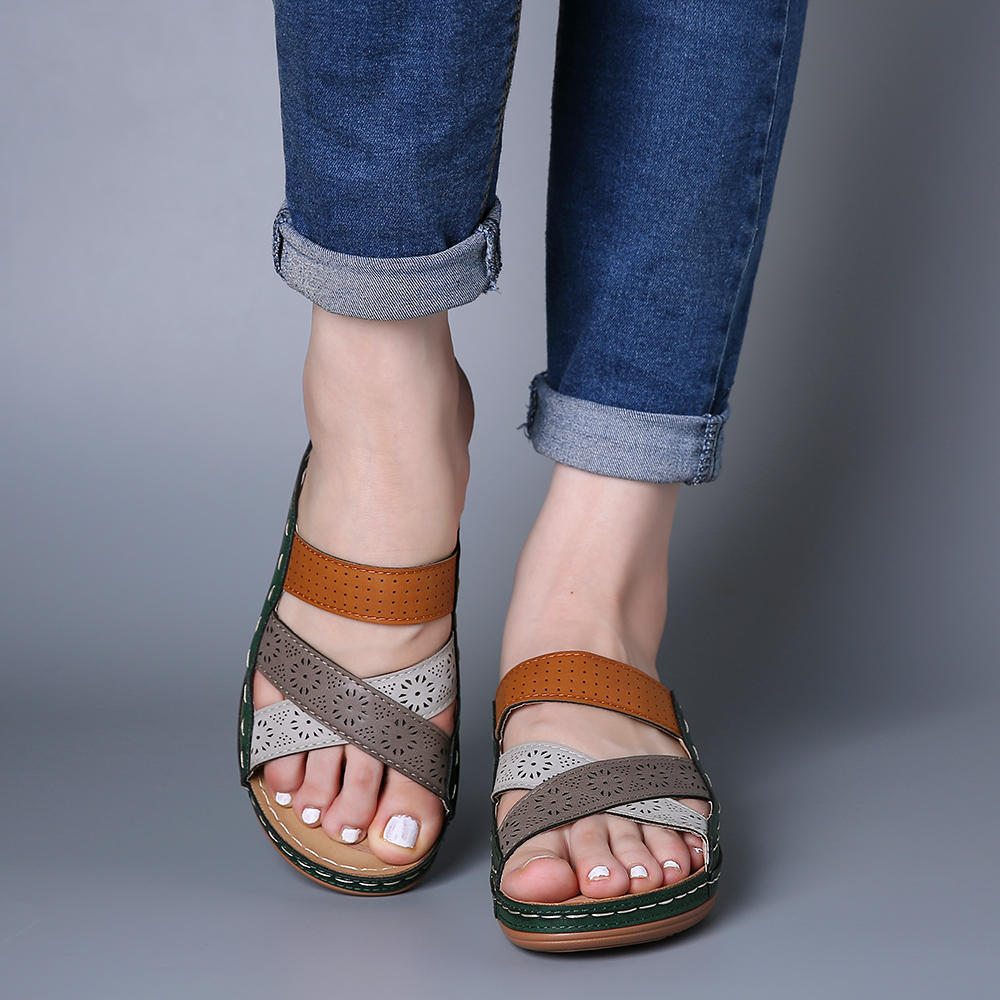 Damen Komfortable Wedge-Sandaletten mit modischem Schnitt und anatomischem Fußbett EB