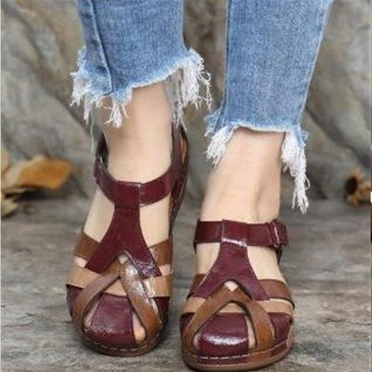 Damen Geschlossene Riemen-Sandalen mit gepolstertem Komfortfußbett und Klettverschluss EB