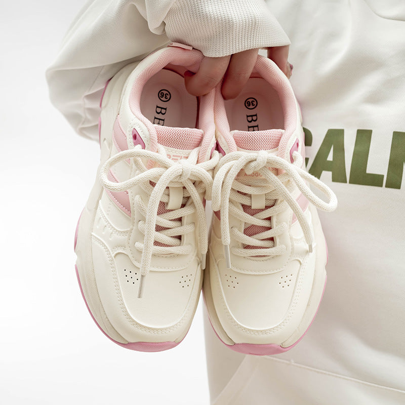 Damen Sportliche Sneakers mit ergonomischem Dämpfungssystem und atmungsaktiver Oberfläche EB