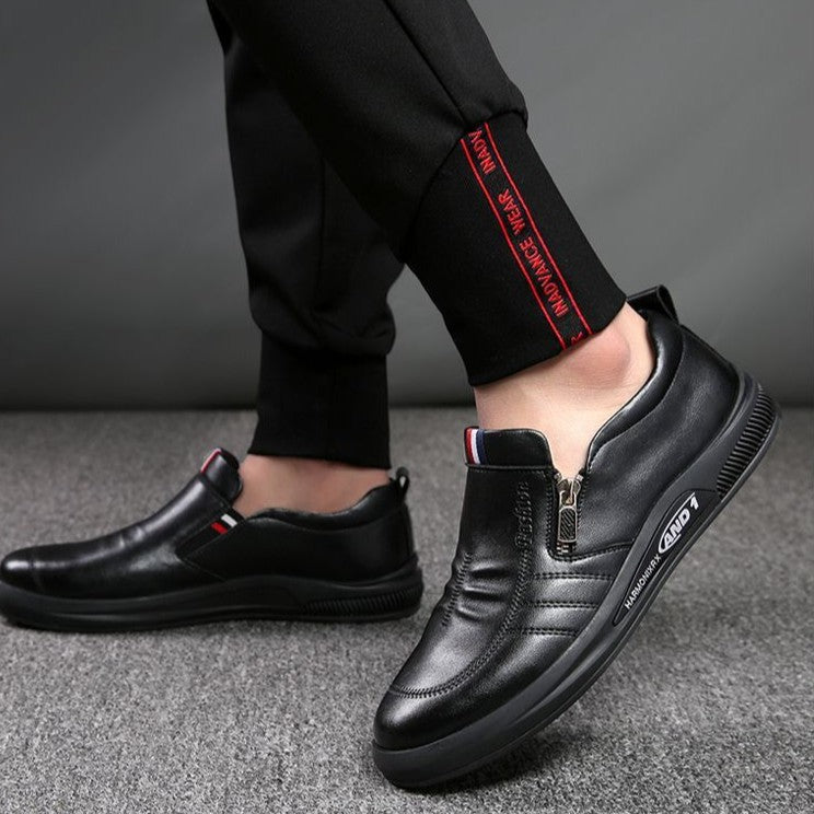 Herren Komfortable Slip-On Leder-Sneaker mit dezentem Reißverschluss und flexiblem Sohlenprofil EB