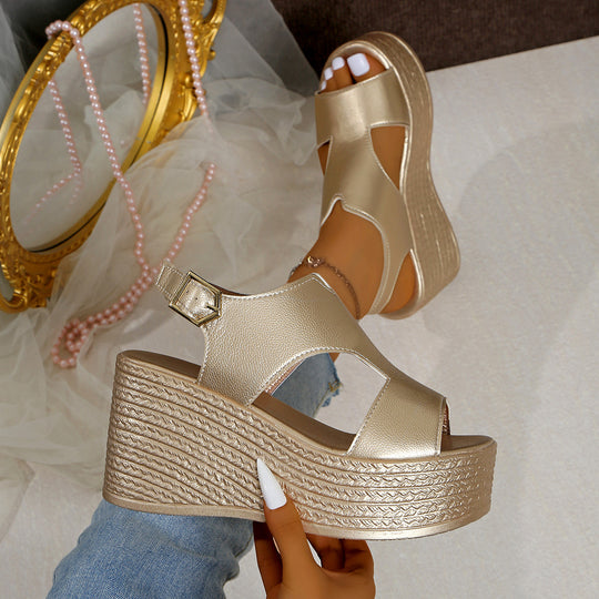 Damen modische Wedgesandalen mit durchgehendem Cut-Out-Design EB