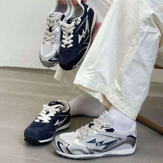 Damen Sportschuhe mit atmungsaktivem Mesh-Obermaterial und dämpfender Sohle EB