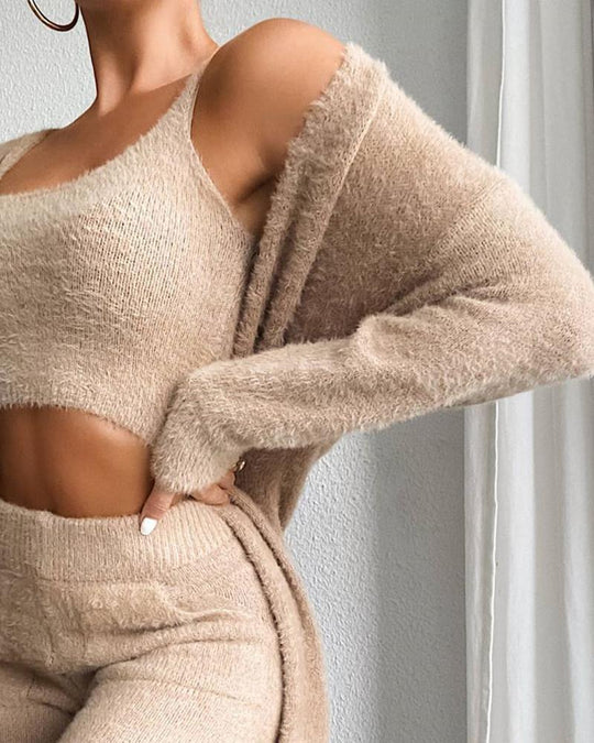 Damen gemütliches Lounge-Set aus feinem Fleece mit offenem Cardigan und Crop-Top EB