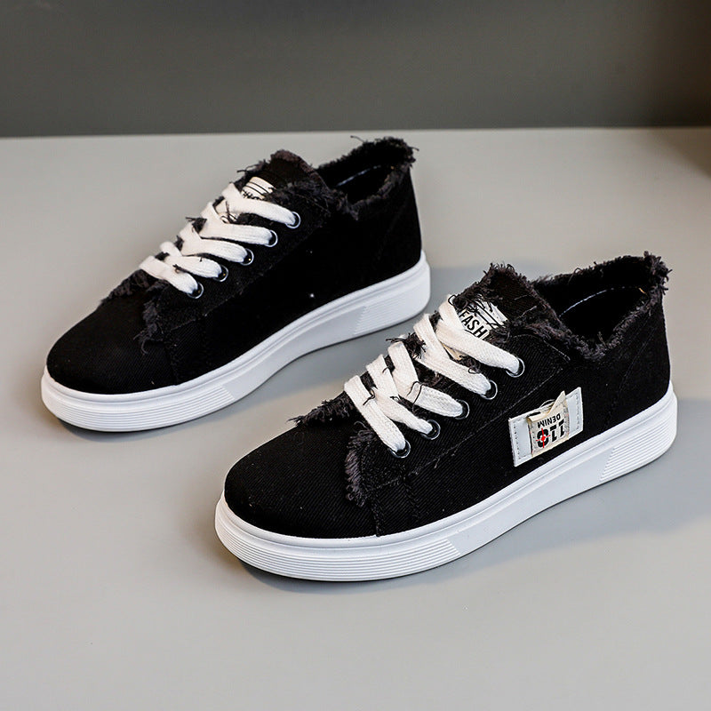 Damen lässige Sneaker mit modischem Used-Look und elastischem Schnürsystem EB