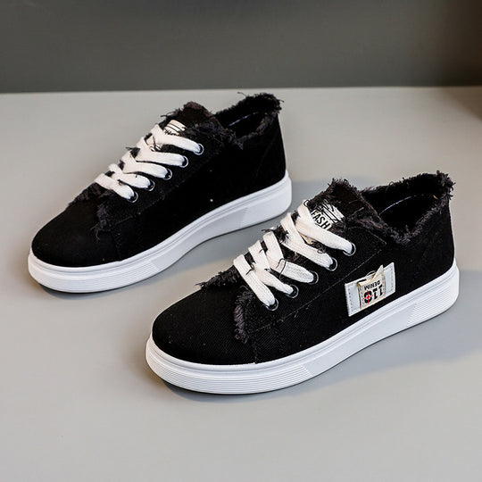 Damen lässige Sneaker mit modischem Used-Look und elastischem Schnürsystem EB