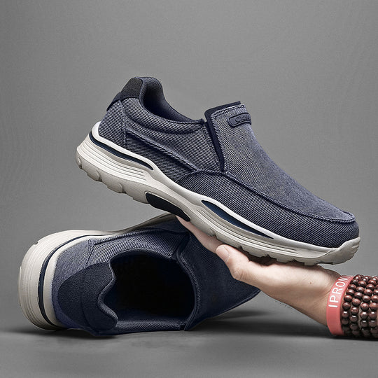 Herren leichte Slip-On Komfortfreizeitsneaker mit atmungsaktivem Canvas und stoßdämpfender Plateausohle EB