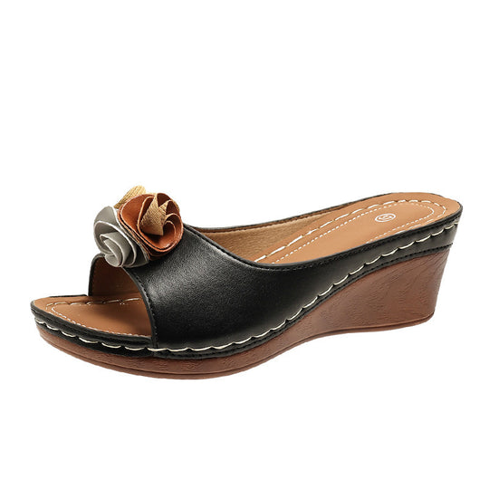 Damen Elegante und komfortable Sandaletten mit floralem Design EB