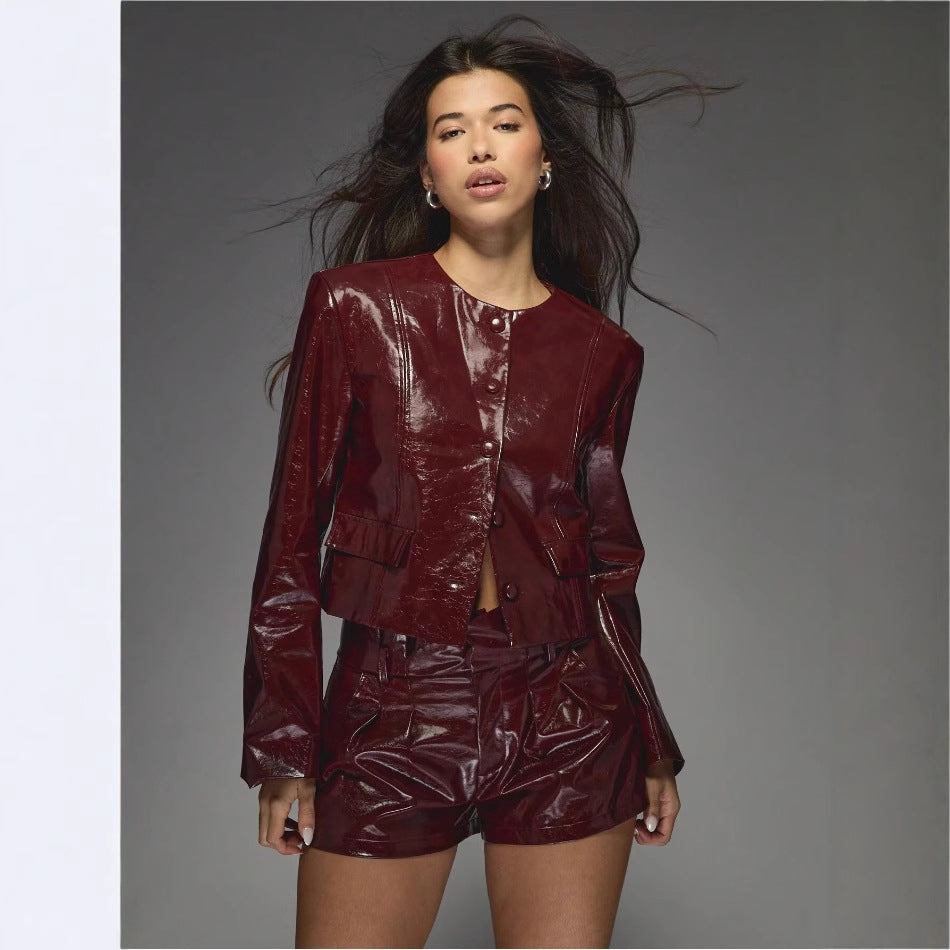 Damen Kunstlederjacke mit glänzendem Finish und eleganten Blenden EB