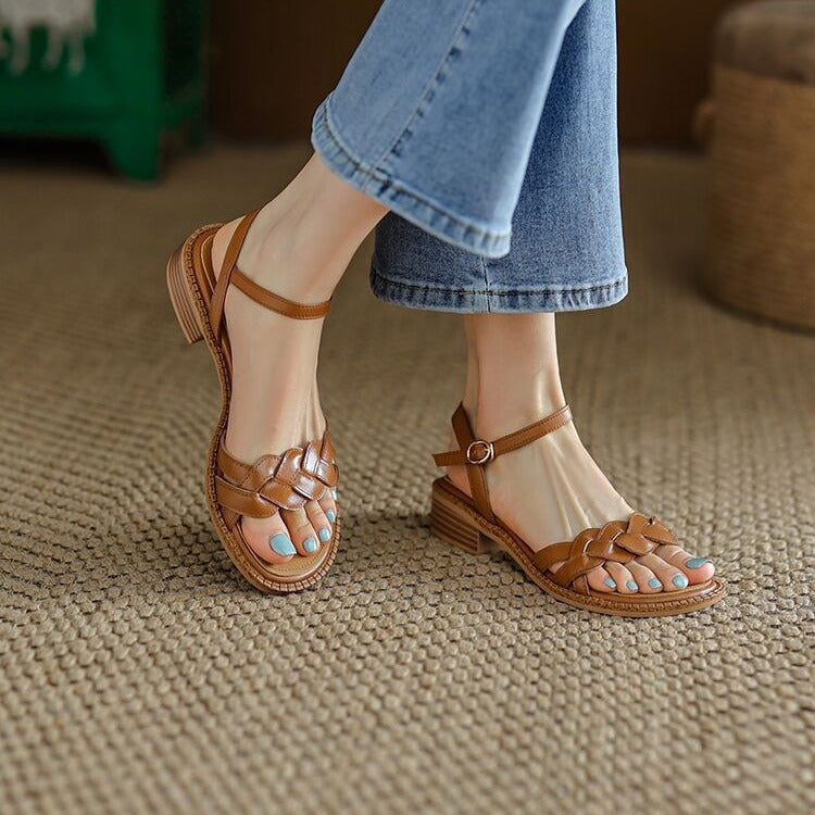 Damen Riemchen-Sandalen mit geflochtenem Design und komfortabler Sohle EB