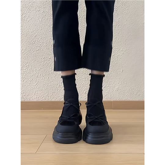 Damen plattformierte Sneaker mit eleganter Schnürung EB