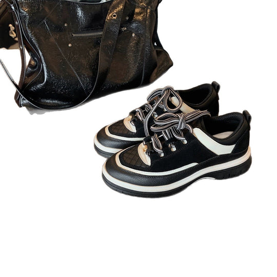 Damen Sportliche Freizeitsneaker mit modischen Details EB