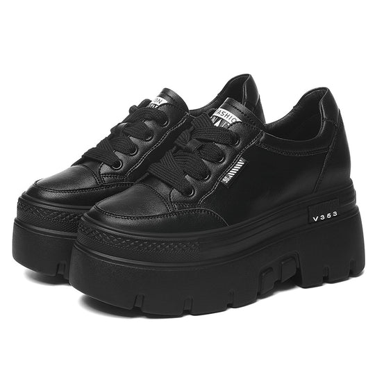 Damen Plateau-Sneaker mit rutschfester Sohle und modischer Schnürung EB