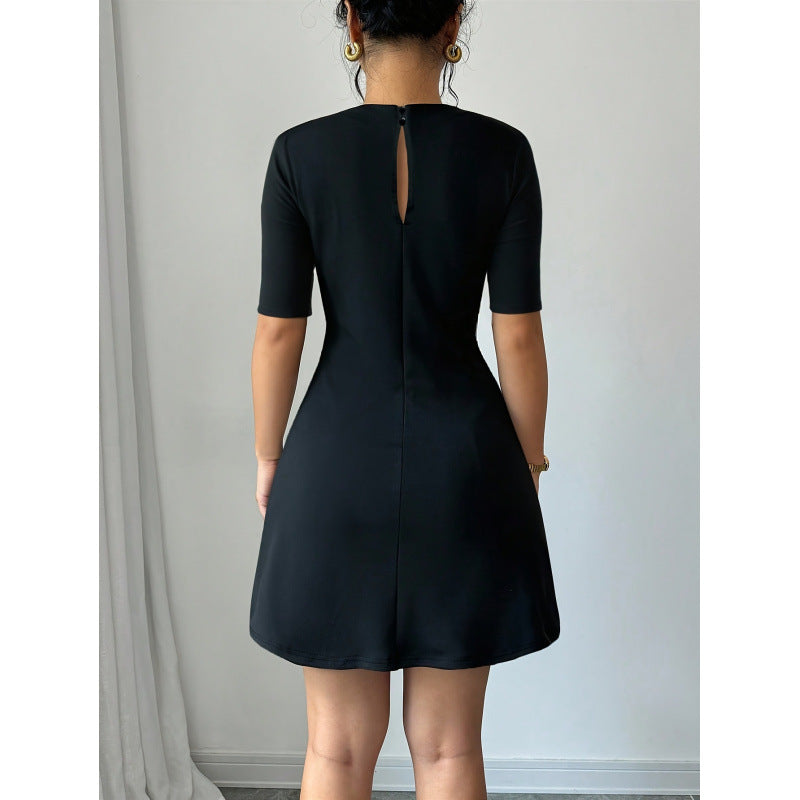 Damen Kleid mit figurbetonter Silhouette und dekorativem Taillengürtel EB