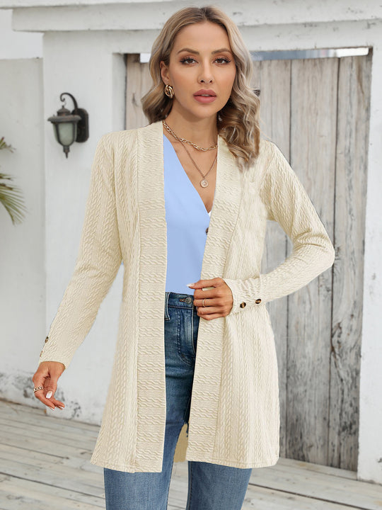 Damen Strickjacke mit strukturiertem Design und eleganten Knopfdetails EB