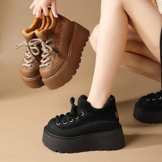 Damen Modische Plateausneaker mit robustem Obermaterial und hochgezogenem Schaft EB