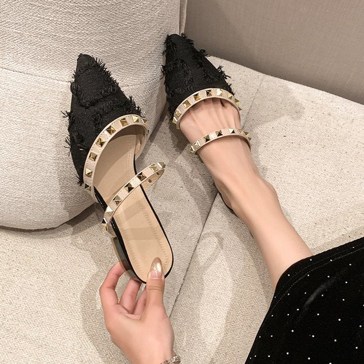 Damen elegante Mules mit modischen Riemen und geschmackvollen Stud-Akzenten EB