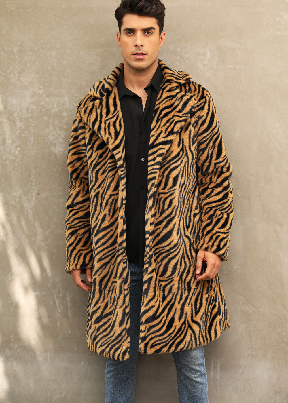 Herren Stilvoller Plüschmantel im Zebra-Look EB