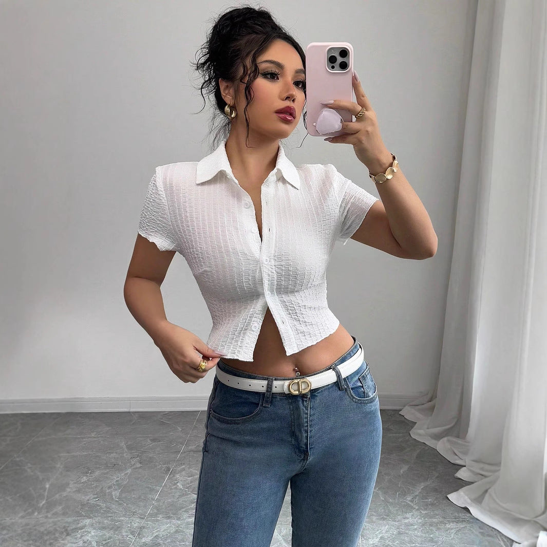 Damen nan taillierte bauchfreie Kurzbluse mit Kreppstruktur Hemdkragen und Knopfleiste EB