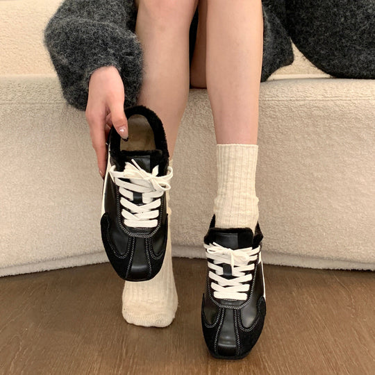 Damen Sneaker mit warmem Kunstfellfutter und rutschfester Sohle EB