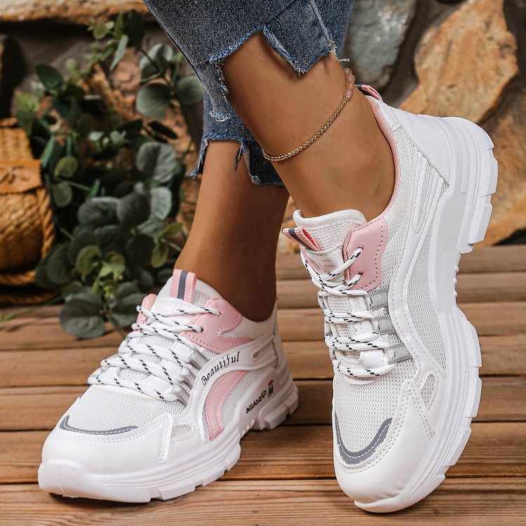 Damen Sportliche Sneakers mit atmungsaktivem Mesh-Obermaterial und komfortabler Dämpfung EB