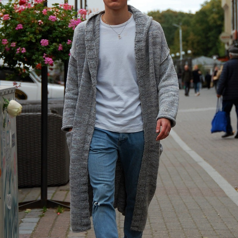 Herren Langer Strickmantel mit modernem Design und lässigen Details EB