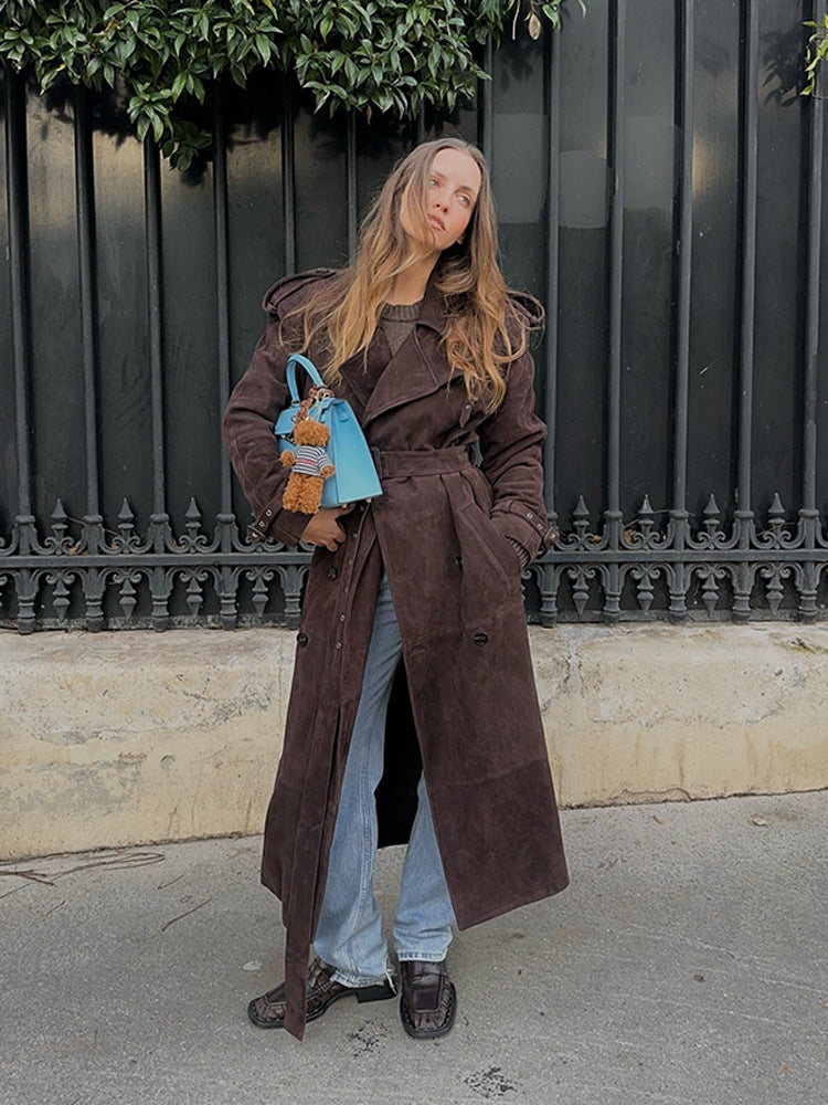 Damen Edler Suede-Trenchcoat mit breitem Kragen und praktischen Taschen EB