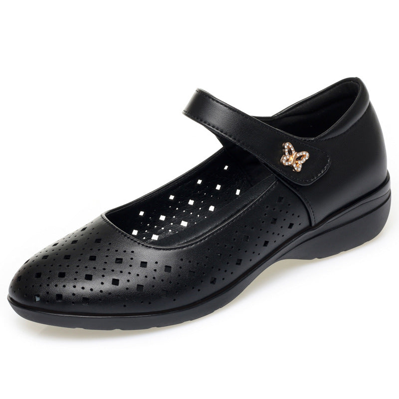 Damen Komfortable Ballerinas mit luftiger Lochmusterung und verstellbarem Riemen EB