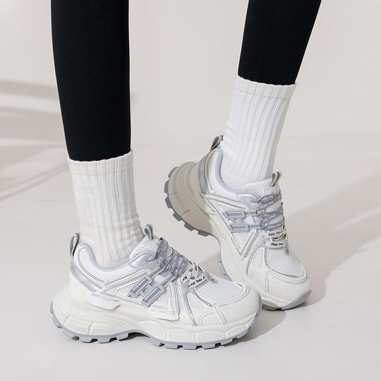 Damen Sportliche Lauf Sneakers mit atmungsaktivem Obermaterial und dämpfender Sohle EB