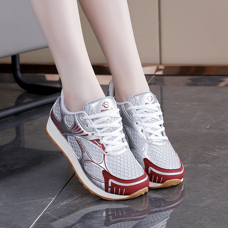 Damen Lauf-Sneaker mit innovative Netzstruktur und rutschfester Sohle EB