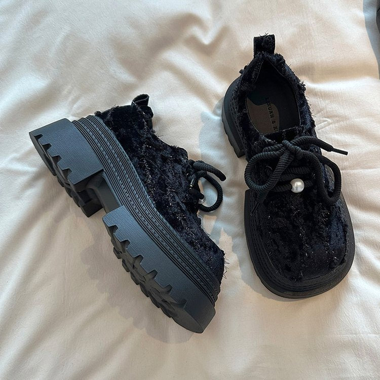 Damen Chunky Plattform-Sneaker mit strukturiertem Obermaterial und modischer Schnürung EB