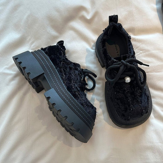 Damen Chunky Plattform-Sneaker mit strukturiertem Obermaterial und modischer Schnürung EB