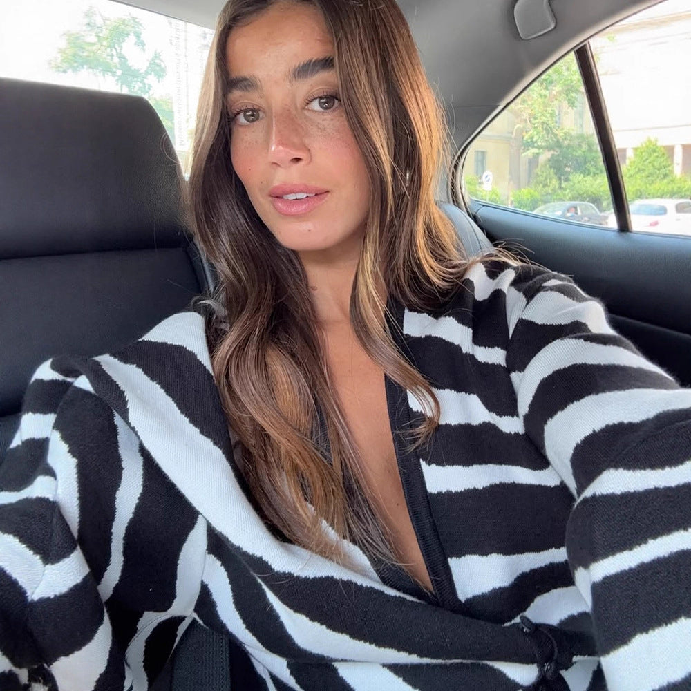Damen modischer Wickelrock mit Zebra-Print und voluminösen Ärmeln EB
