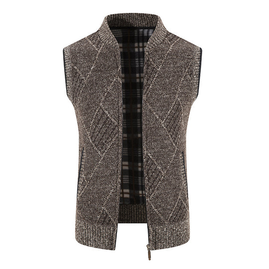 Herren Strickjacke ohne Ärmel mit modernem Zopfmuster EB