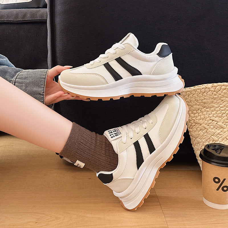 Damen Komfortable Sneakers mit modischer Plateau-Sohle EB