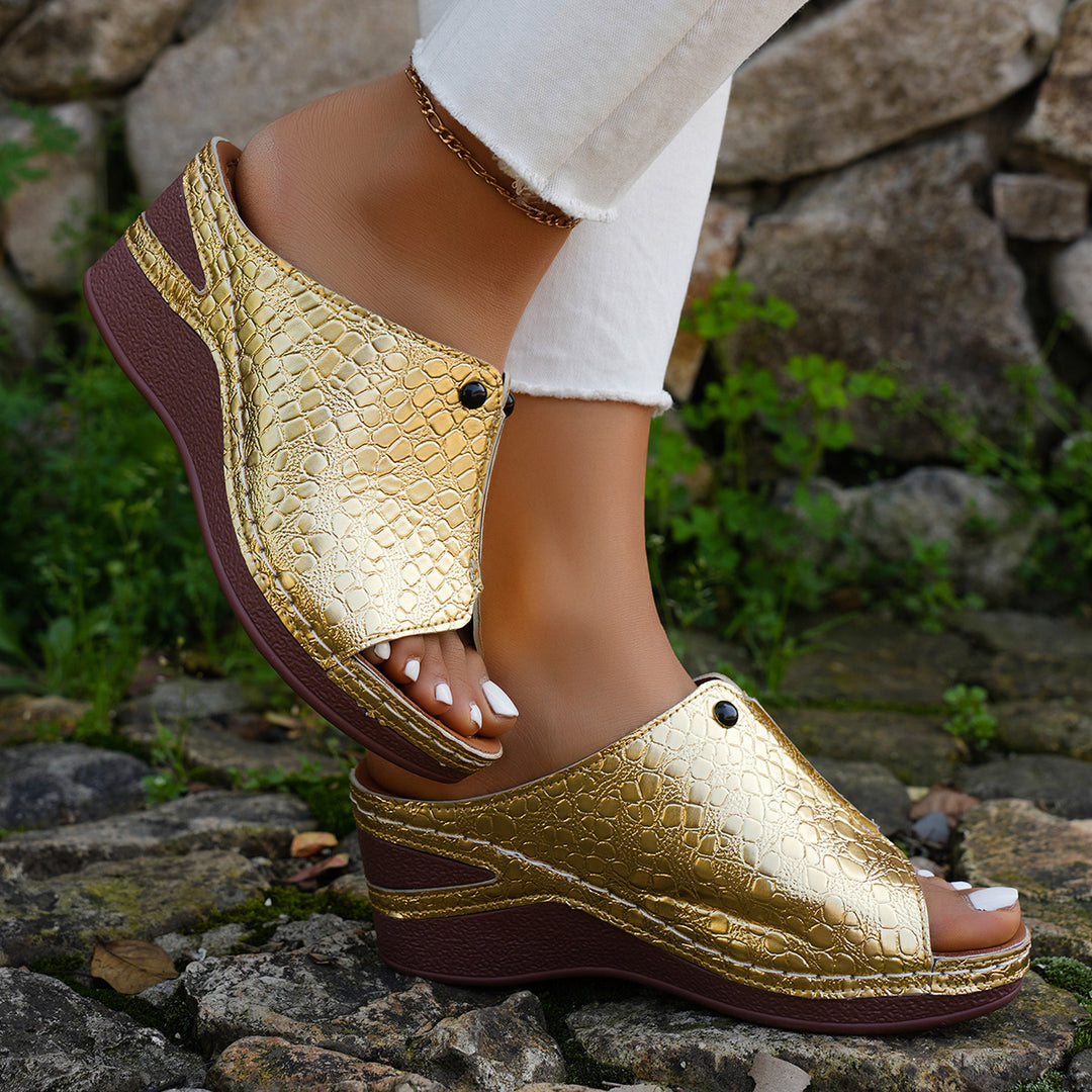 Damen Wedge-Pantoletten mit elegantem Krokodil-Look und komfortabler Sohle EB
